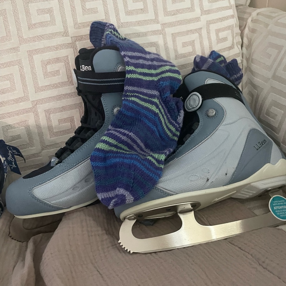 LL Bean Size 8 women’s Ice Skates